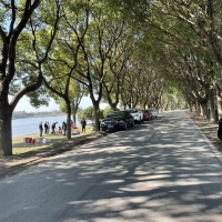 “撒鹽哥”上陣？！燒烤 - 部隊鍋 - 野營大帳篷